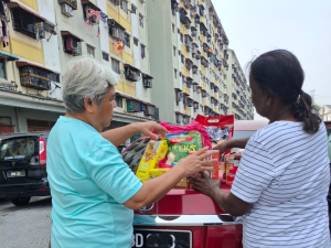 September Home Visit: Delivering Essential Supplies to Families in Need